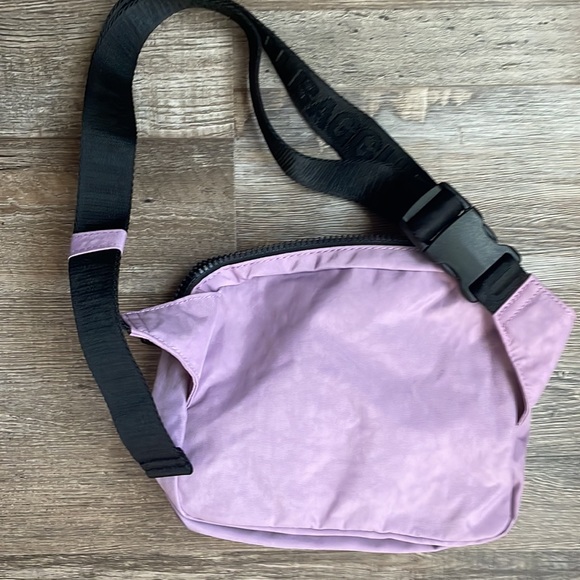 Baggu Medium Nylon fanny Bag, Lavendar - Picture 7 of 8